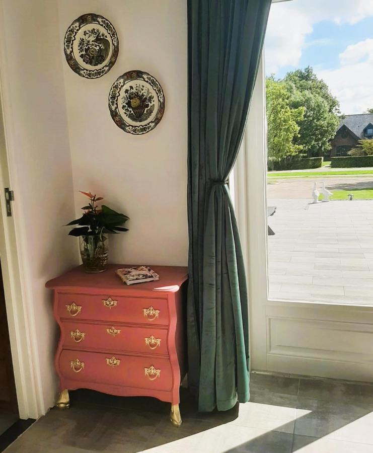 Grutsk Op 12 Bed & Breakfast Drachten Bagian luar foto