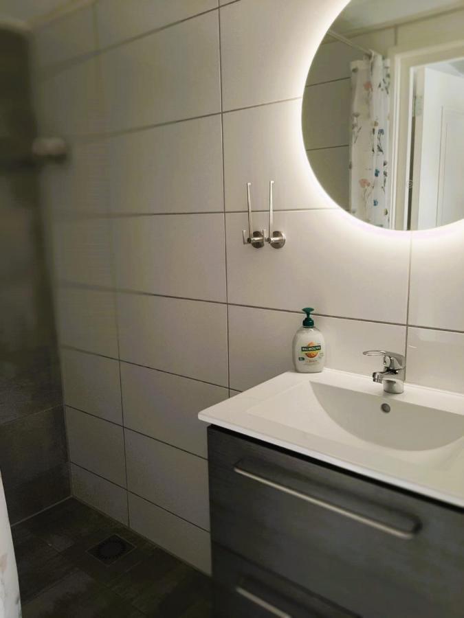 Grutsk Op 12 Bed & Breakfast Drachten Bagian luar foto